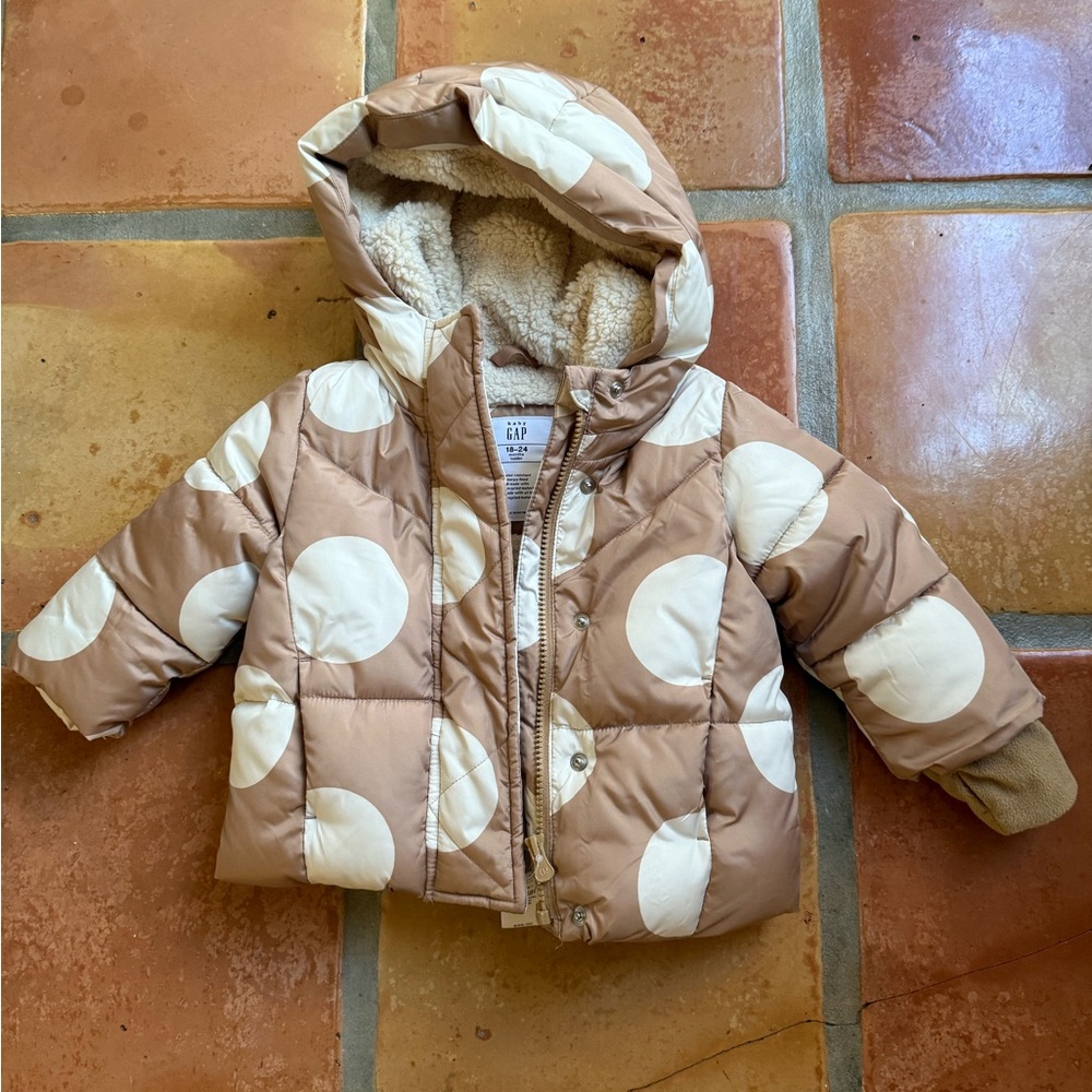 GAP Baby Sherpa Jacket in Tan and Cream